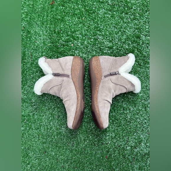 Aetrex Women’s Remi Boots Mushroom Size 8.5 - Picture 3 of 12